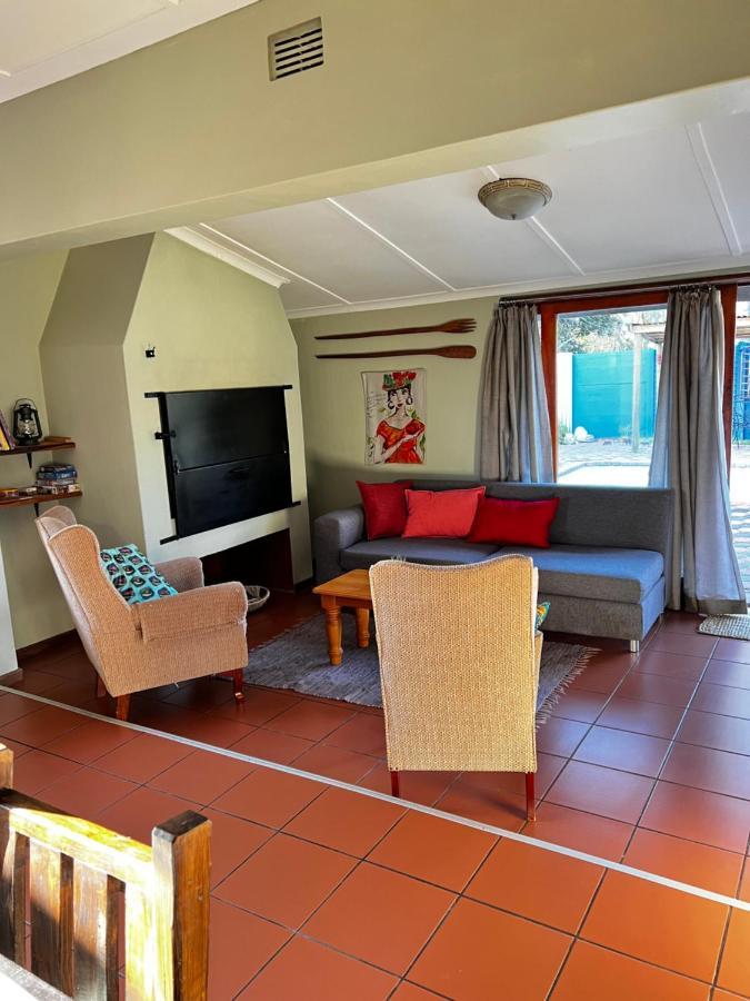 Tuinhuis Oudtshoorn Extérieur photo